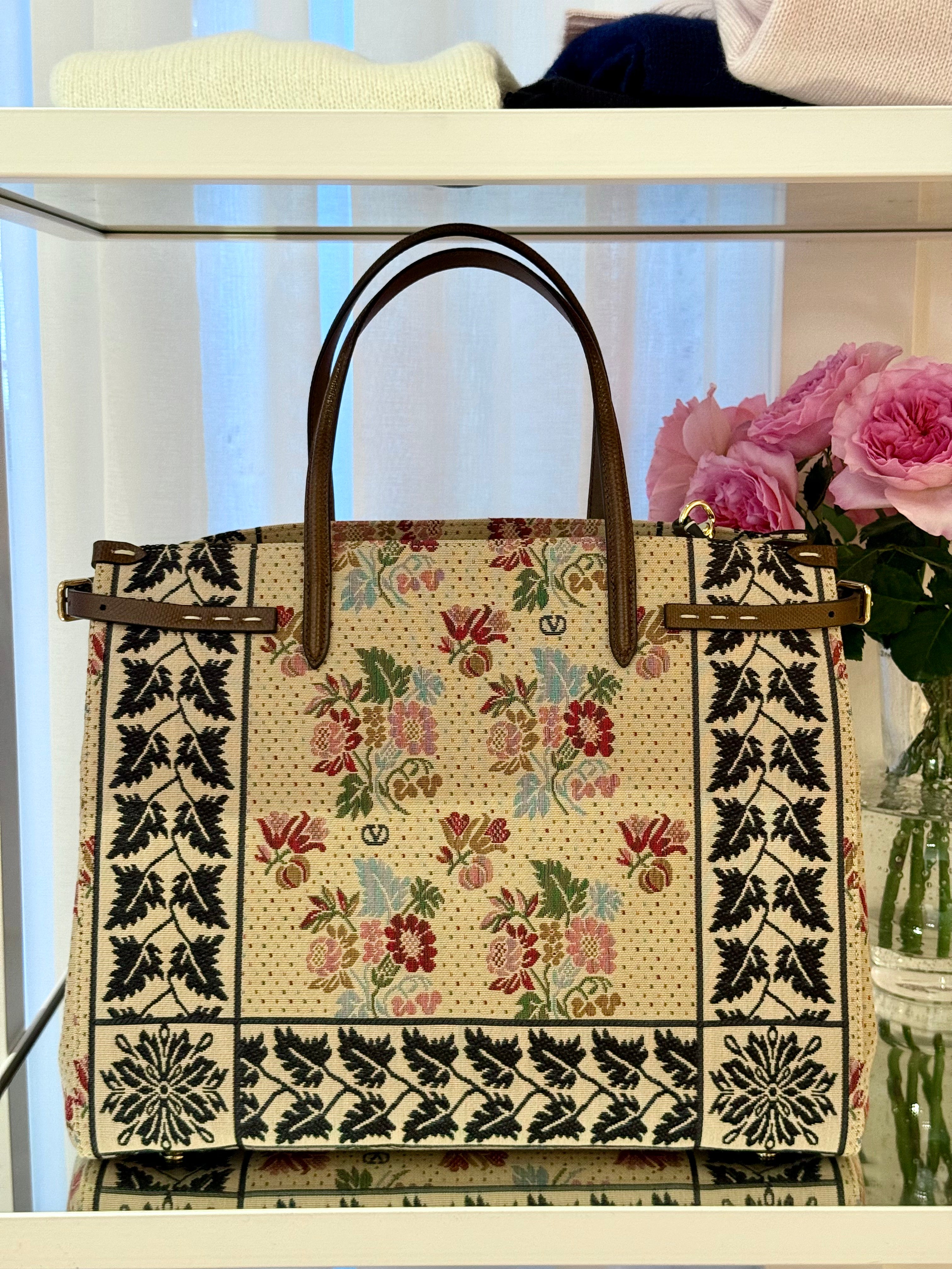 VALENTINO | ANTIBES MEDIUM SHOPPING BAG IN JACQUARD AND KARUNG FABRIC