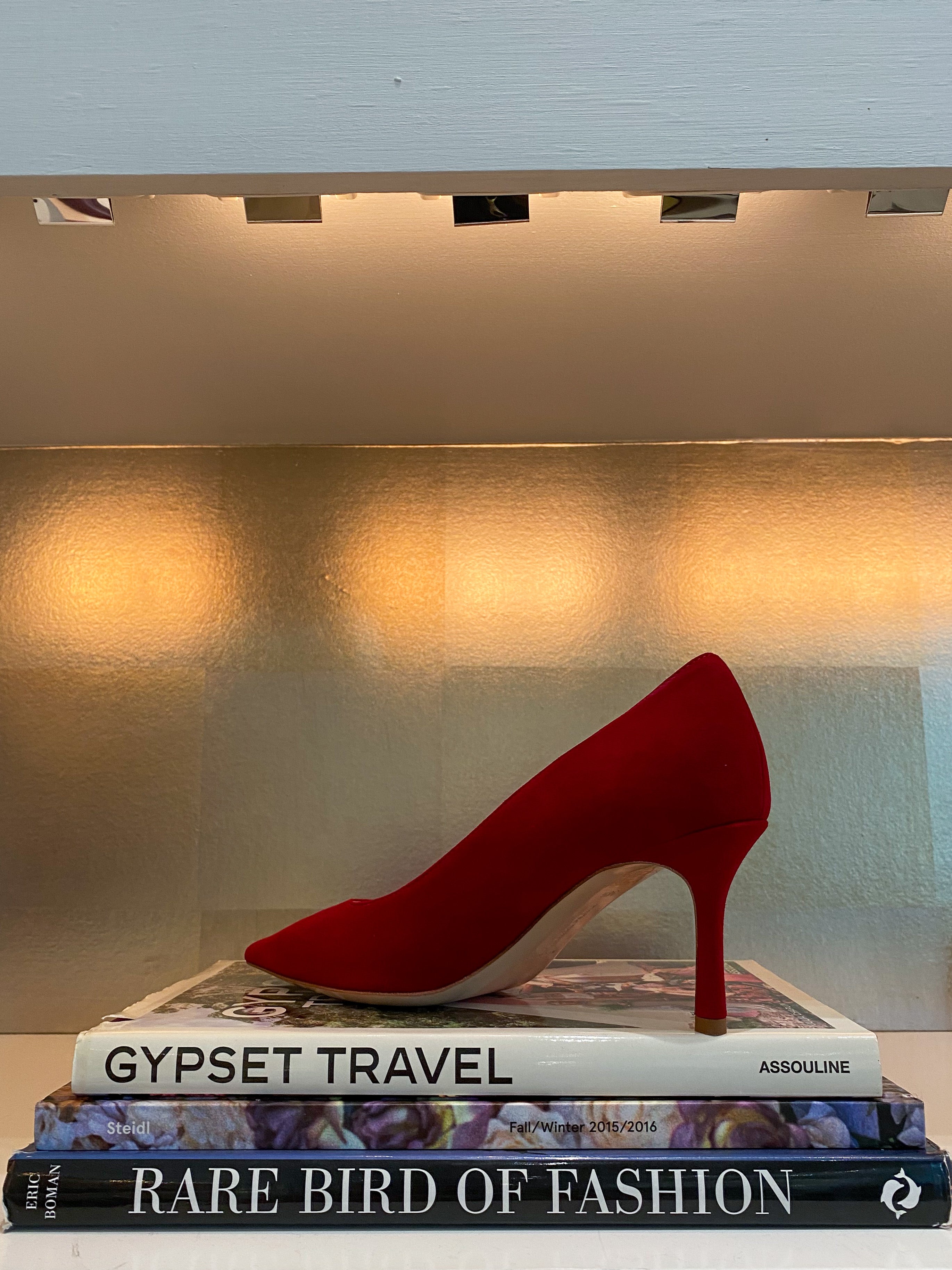MARION PARKE | CLASSIC RED SUEDE PUMP