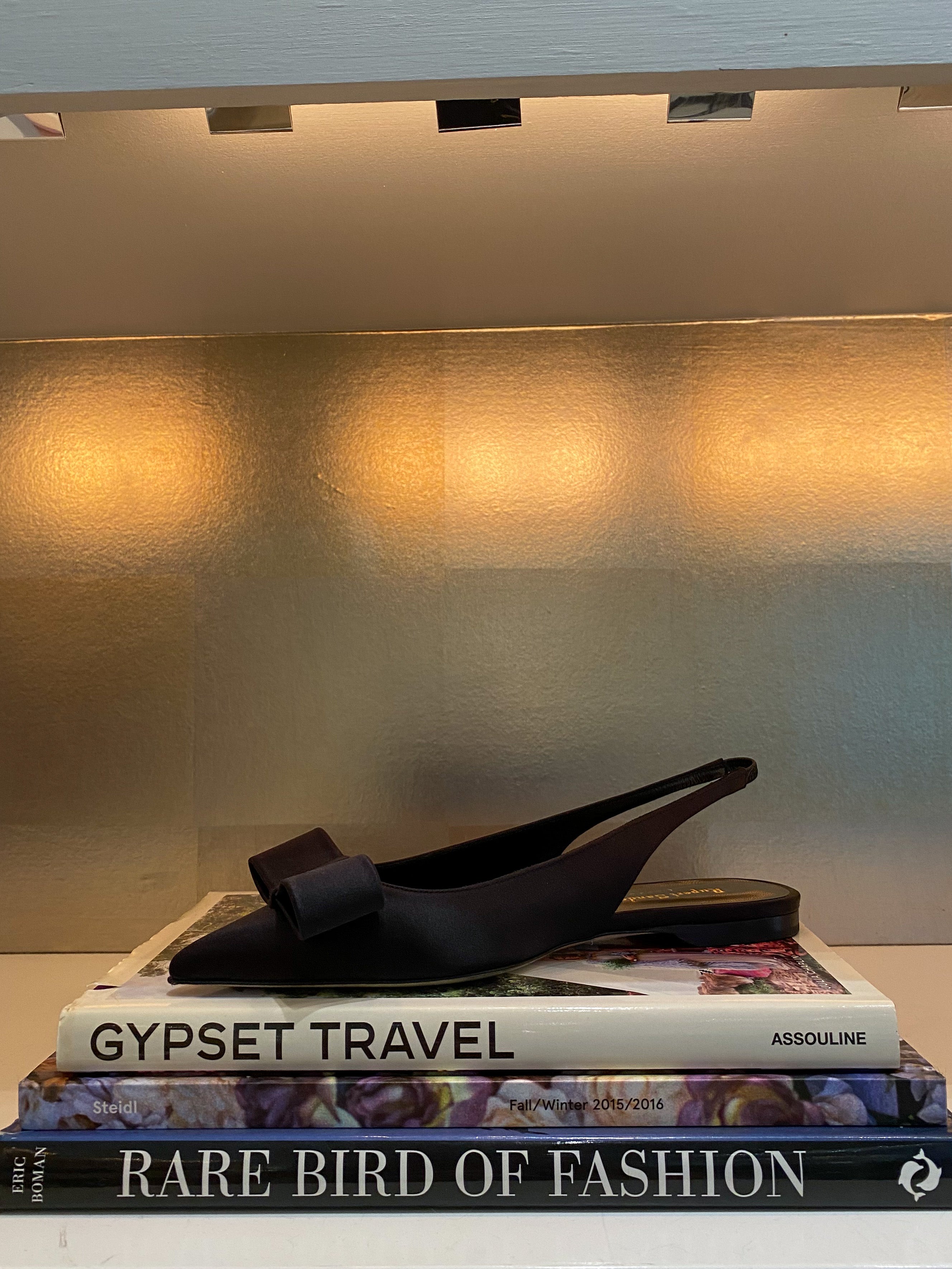 RUPERT SANDERSON | SATIN MEPHISTO SLINGBACK FLAT