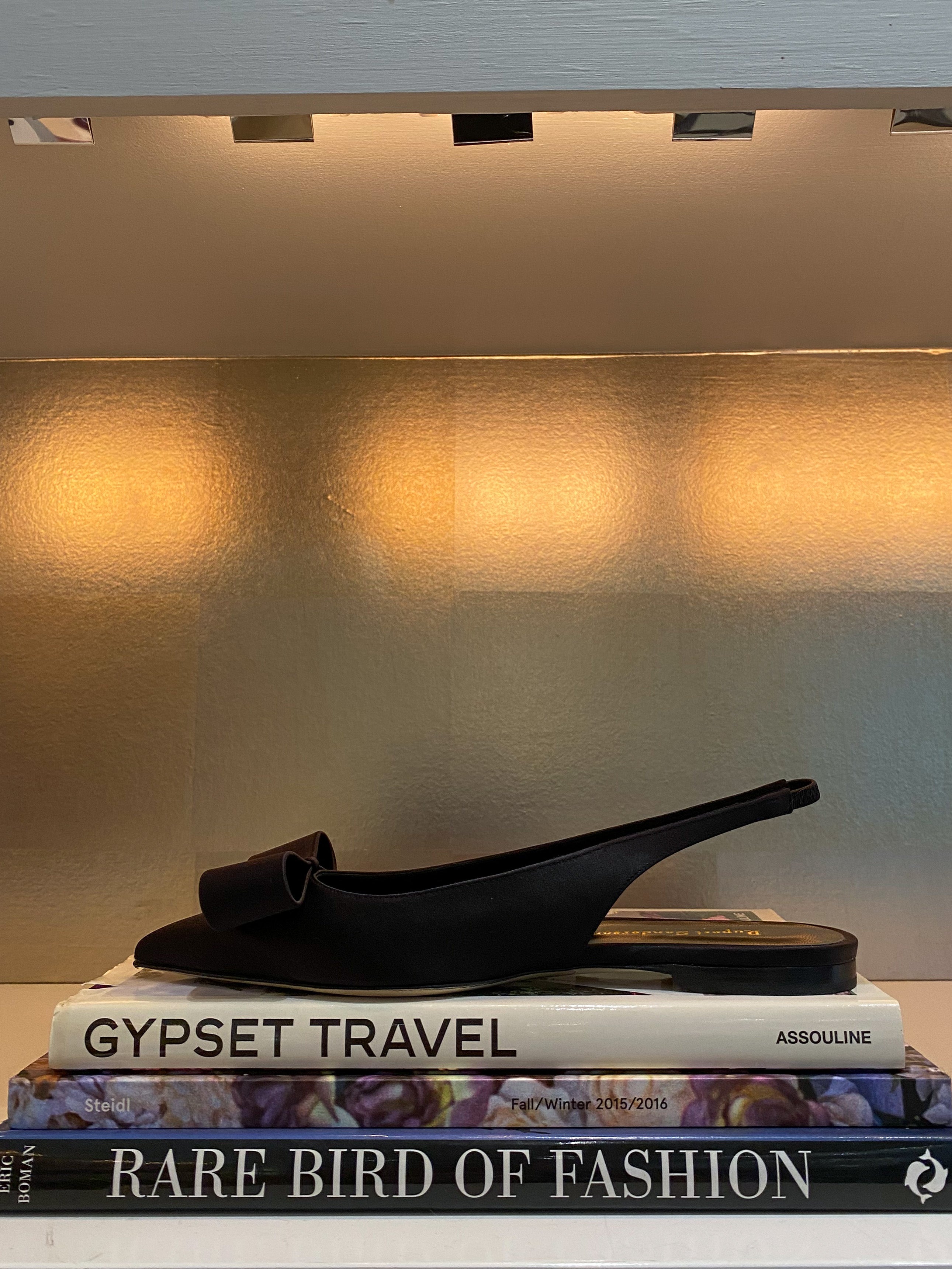 RUPERT SANDERSON | SATIN MEPHISTO SLINGBACK FLAT