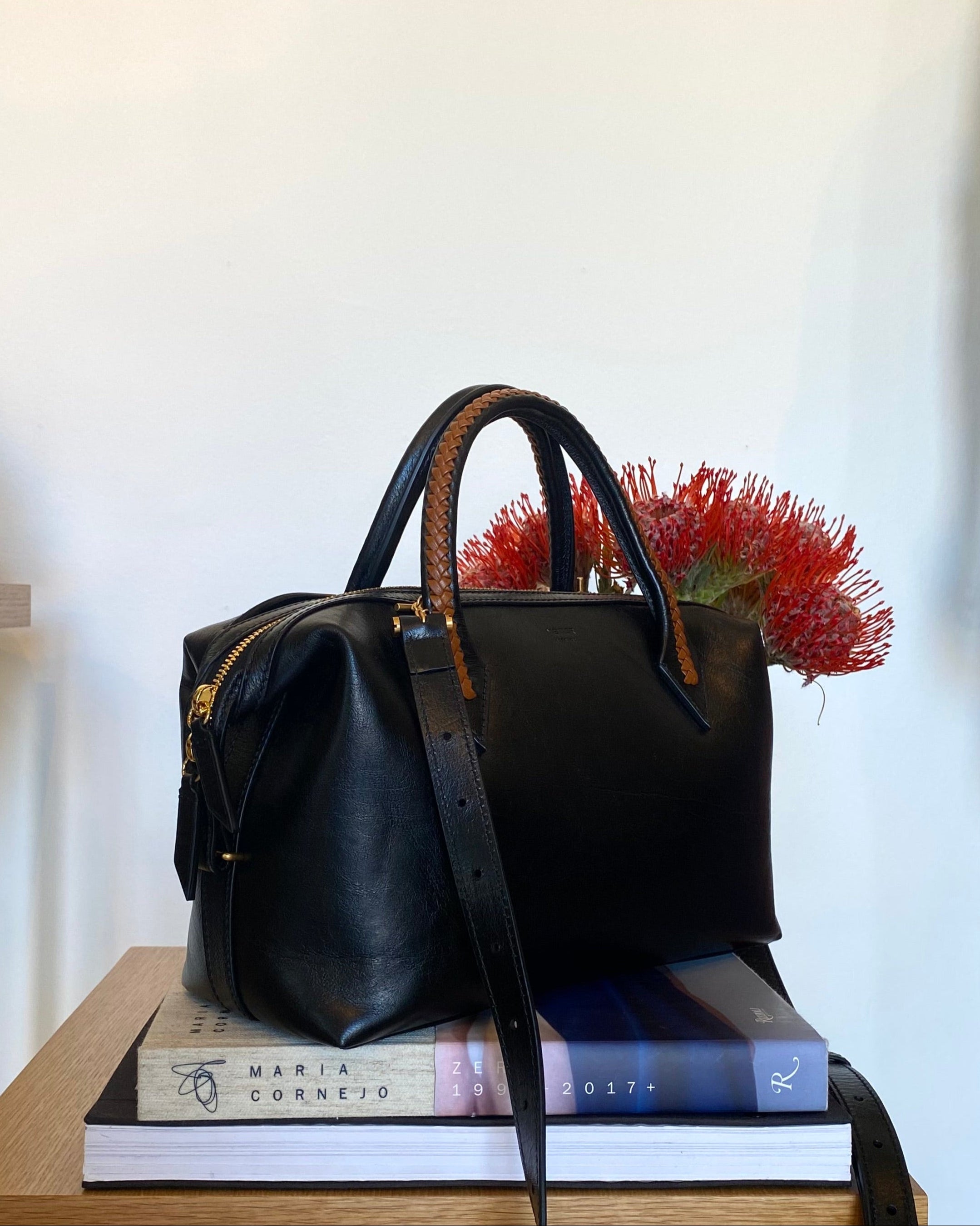 METIER | VERITE CITY SMALL BAG
