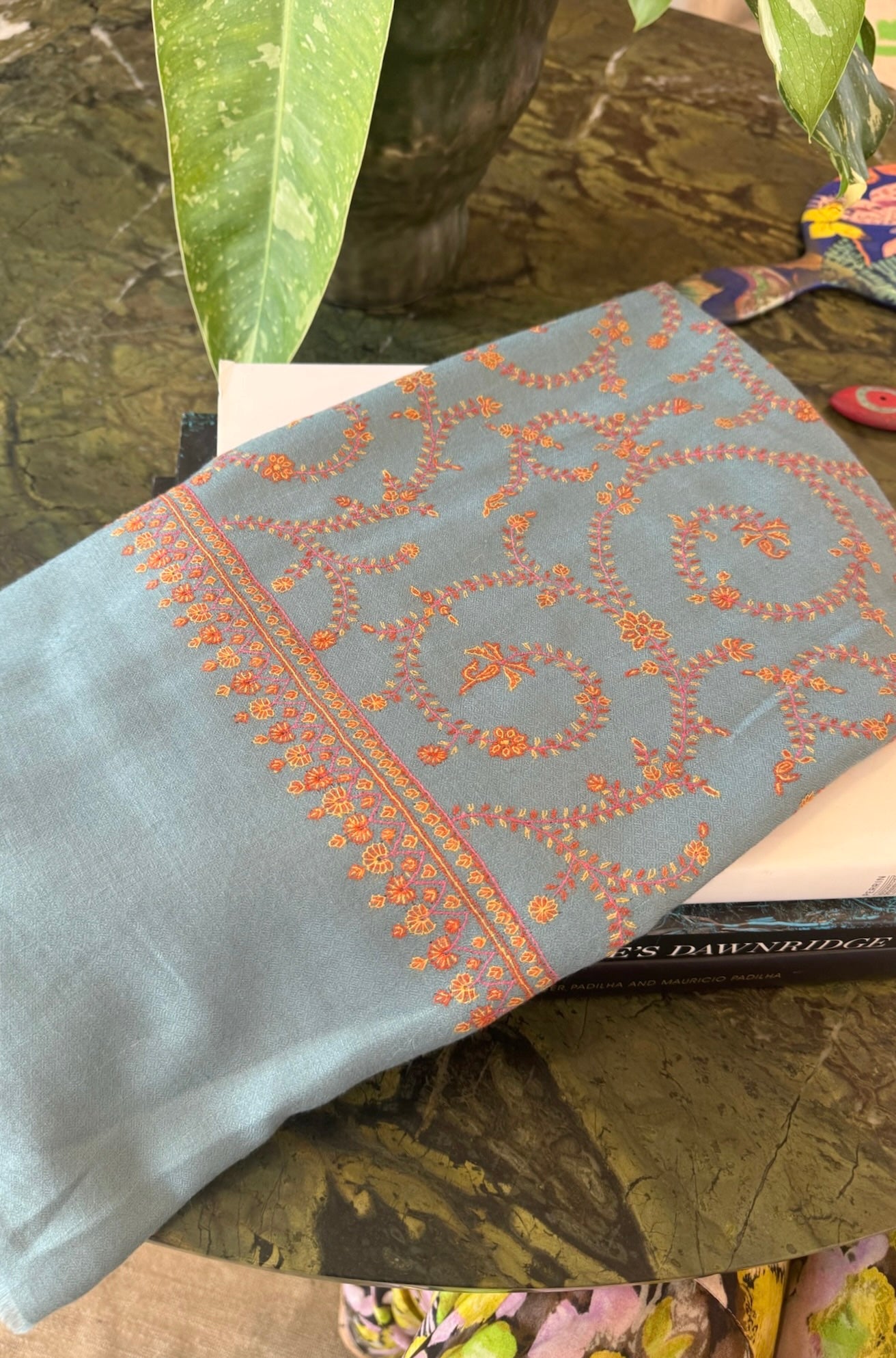 YASER | SWIRL EMBROIDERED SHAWL