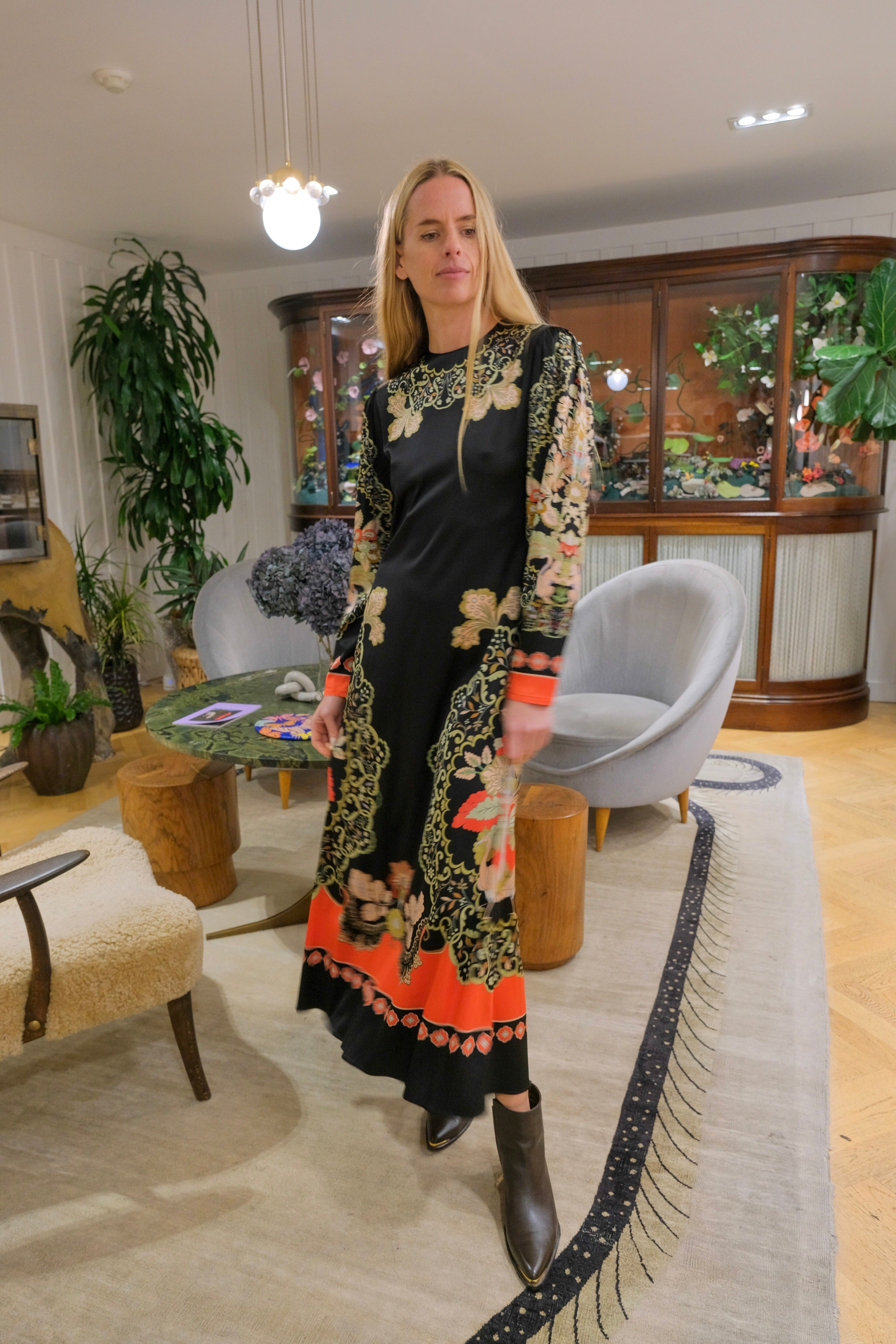 LA DOUBLE J | CLINGY SWING MIDI DRESS