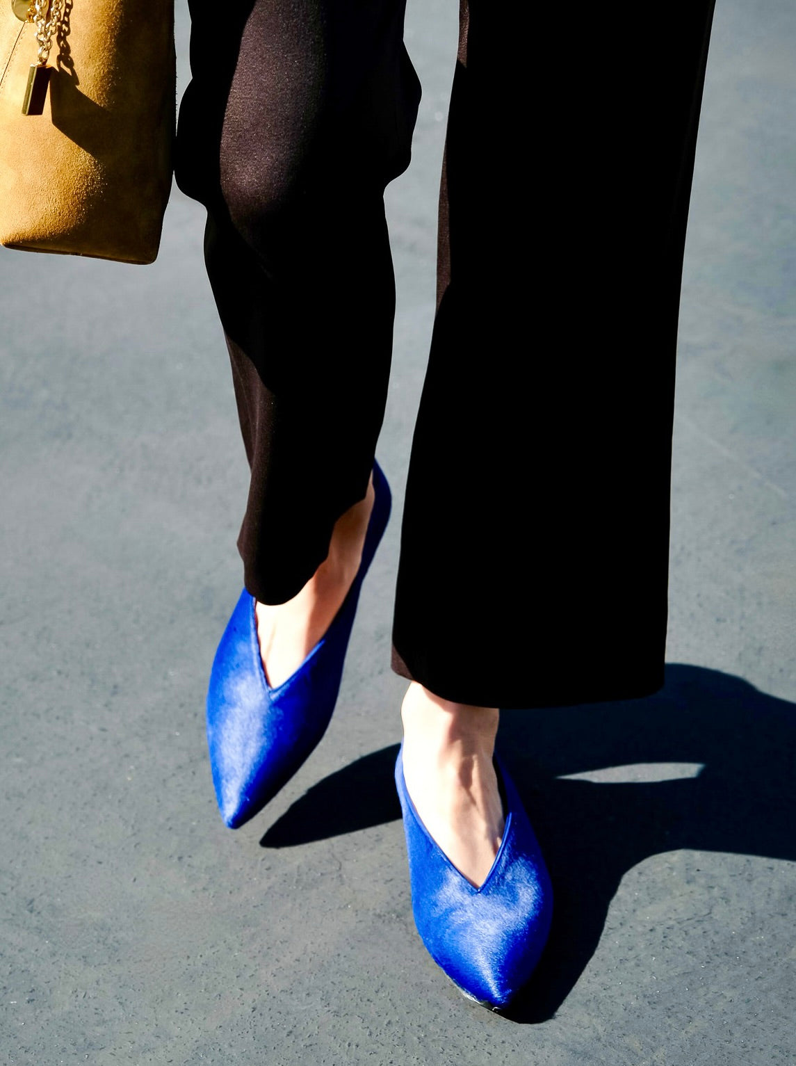 EMME PARSONS | POINTY PONY HAIR FLAT