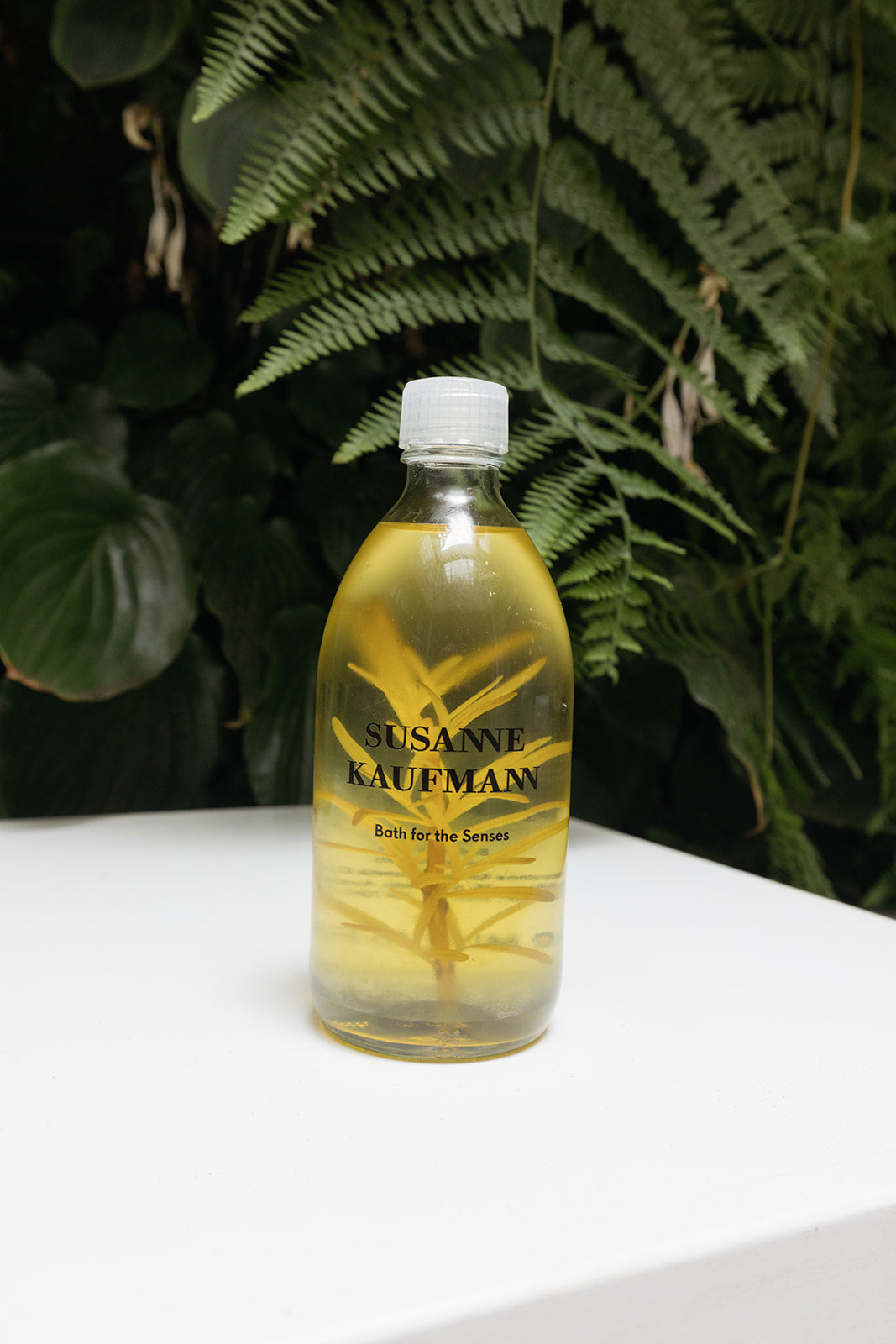 SUSANNE KAUFMANN | ESSENTIAL OIL BATH FOR THE SENSES | WOMEN'S LUXURY DESIGNER CLOTHING, SHOES, HANDBAGS & JEWELRY | CAPITOL CHARLOTTE, NC & BRENTWOOD, CA