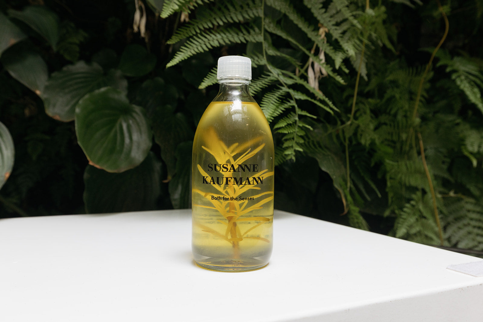 SUSANNE KAUFMANN | ESSENTIAL OIL BATH FOR THE SENSES | WOMEN'S LUXURY DESIGNER CLOTHING, SHOES, HANDBAGS & JEWELRY | CAPITOL CHARLOTTE, NC & BRENTWOOD, CA