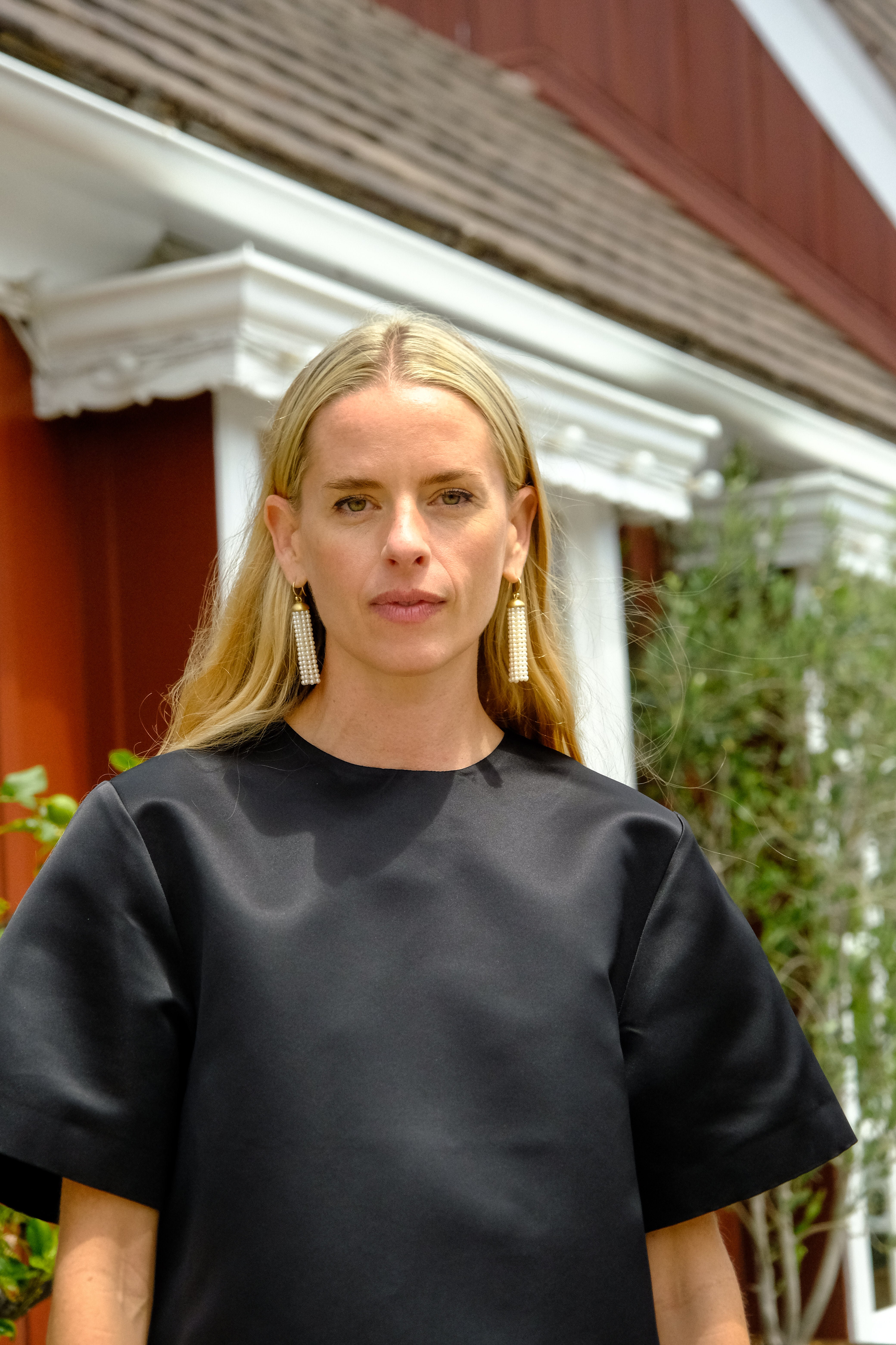 TOTEME | DUCHESS SATIN TEE| WOMEN'S LUXURY DESIGNER CLOTHING, JEWELRY & ACCESSORIES | CAPITOL CHARLOTTE, NC & BRENTWOOD, CA