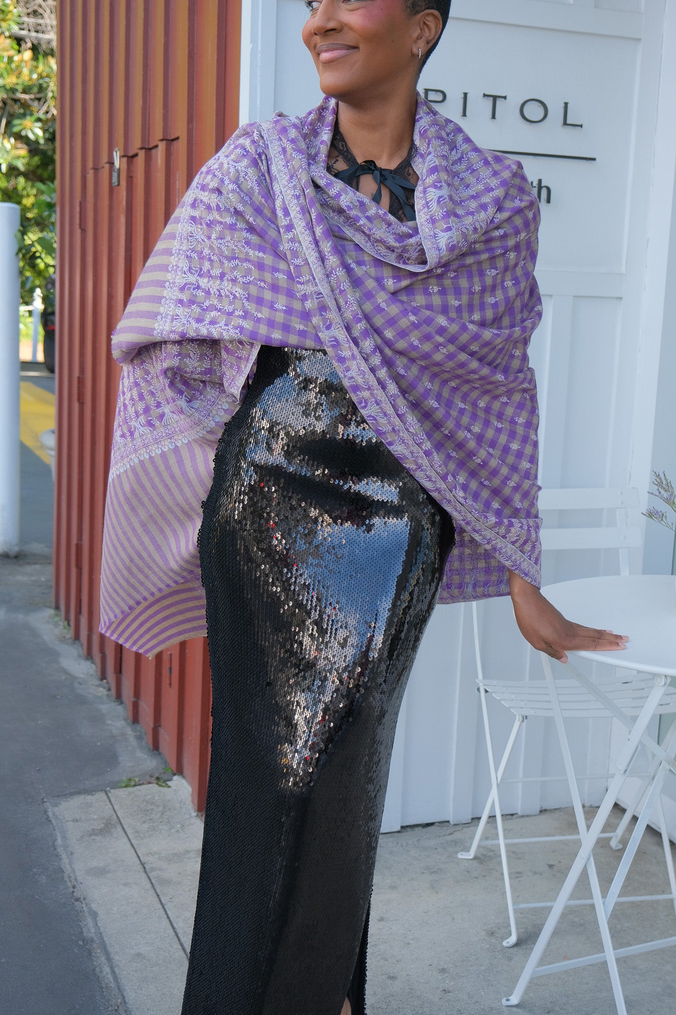 shasha！ YASER SHAW | PLAID INTRICATE VINE SHAWL | CAPITOL CHARLOTTE, NC