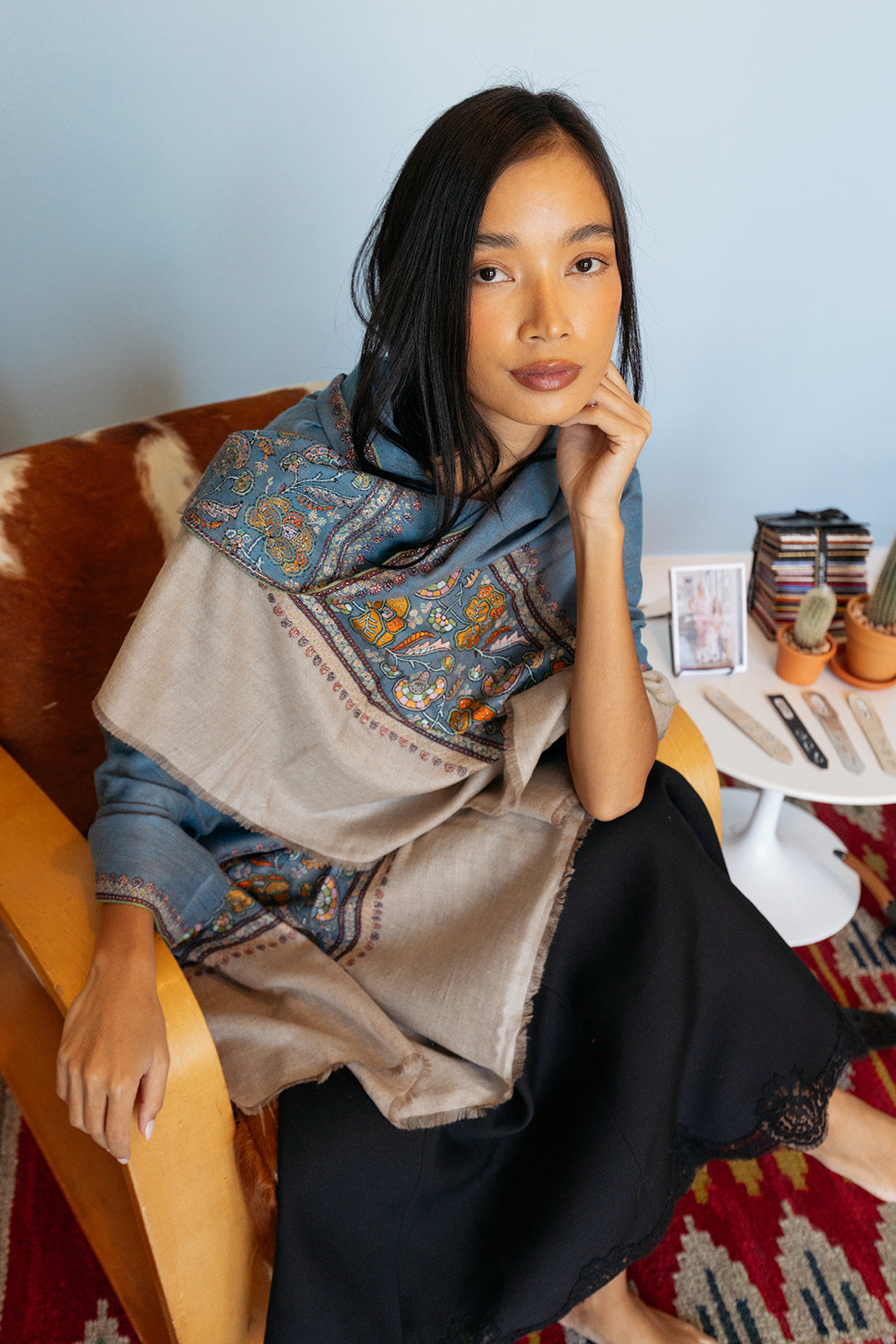 YASER | INTRICATE FLOWER SHAWL