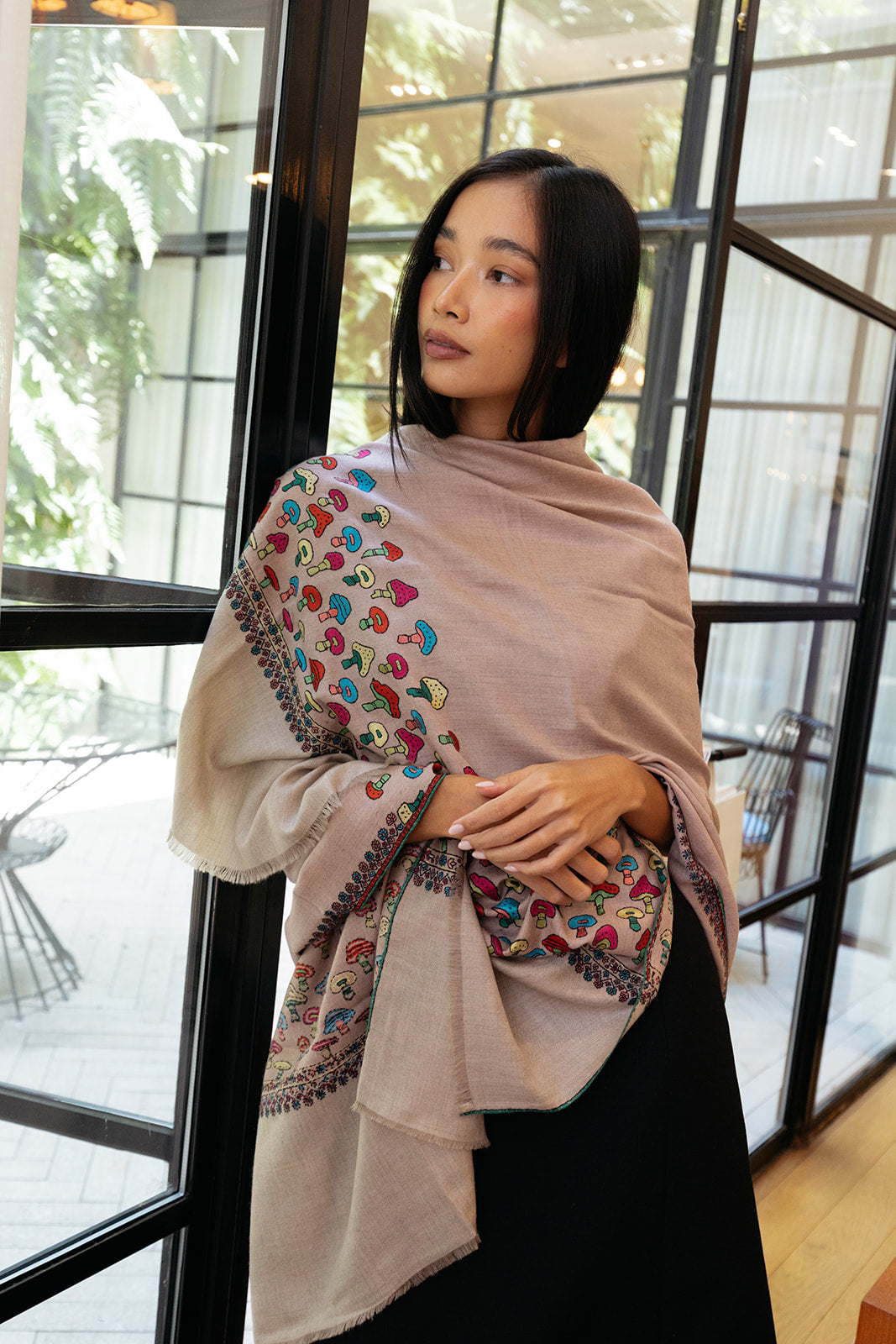 YASER | MUSHROOM SHAWL