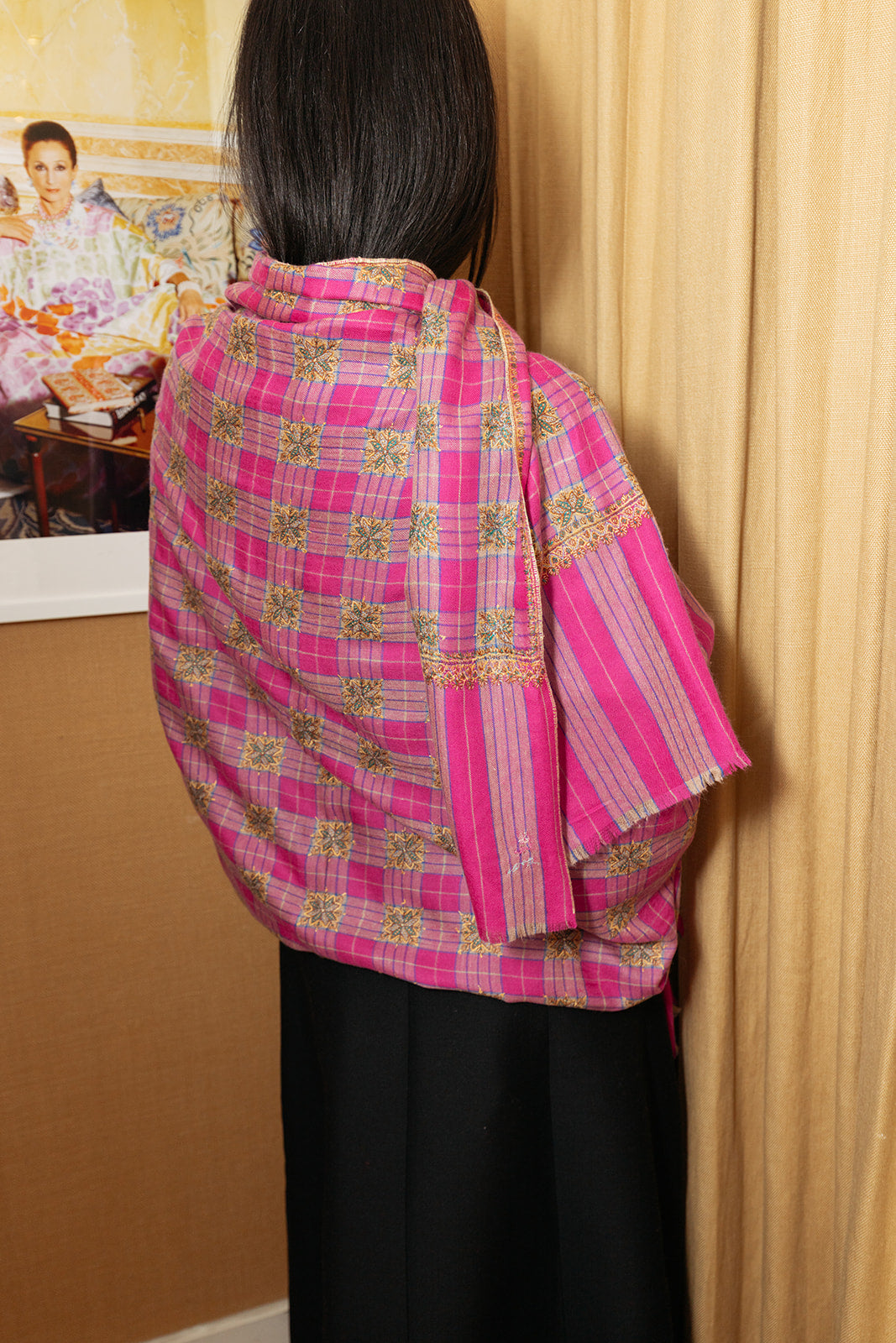 YASER | PLAID SQUARE MOTIF SHAWL