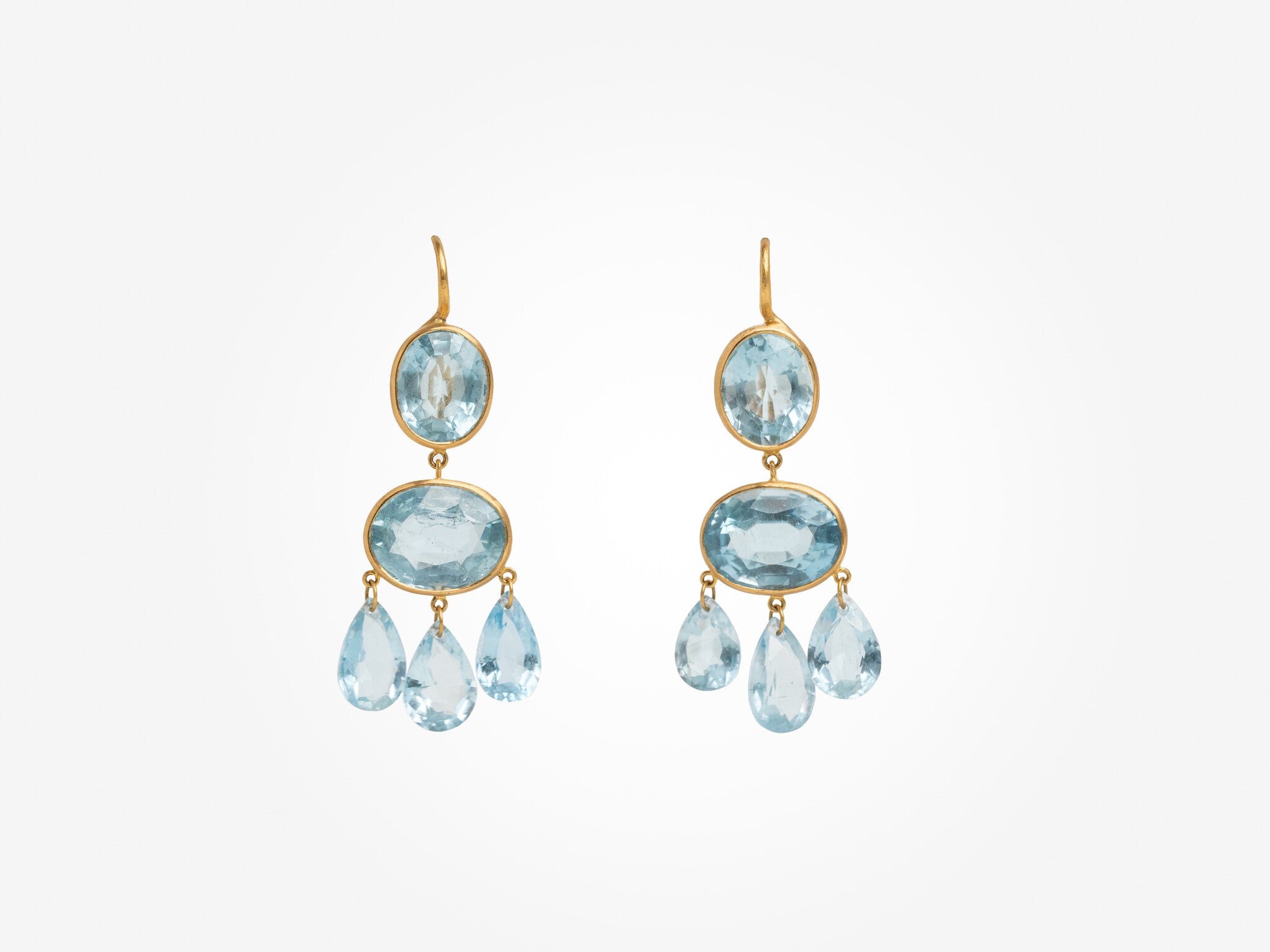 AQUAMARINE GABRIELLE D'ESTREES EARRINGS