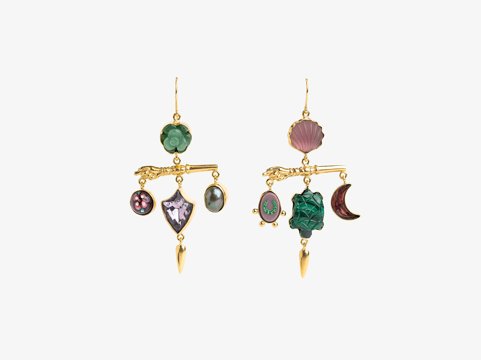 VICTORIAN POINTING HAND BALANCE DROP EARRINGS