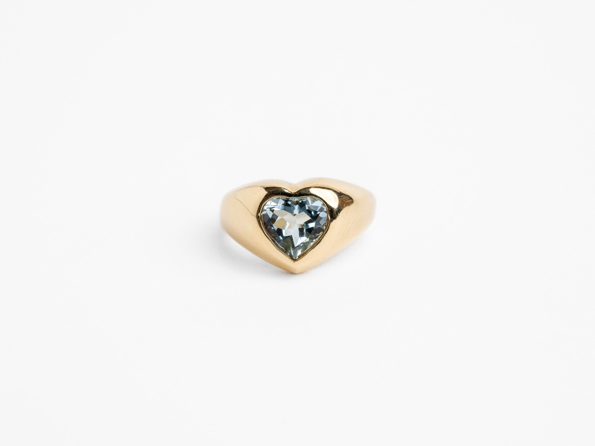 HEART SIGNET RING