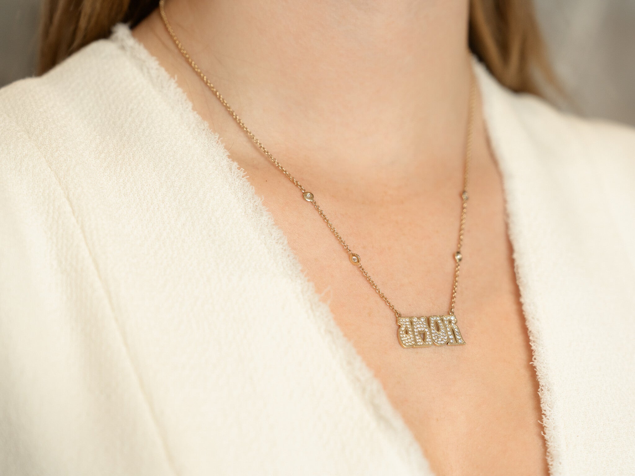 SMALL PAVE AMOR NECKLACE