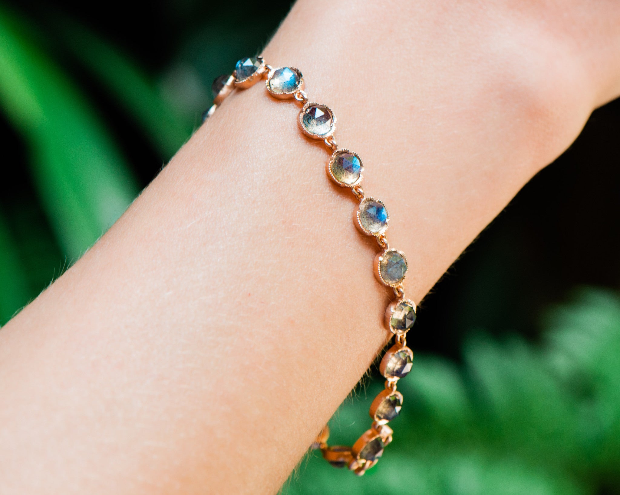 CLASSIC PETITE LINK LABRADORITE BRACELET