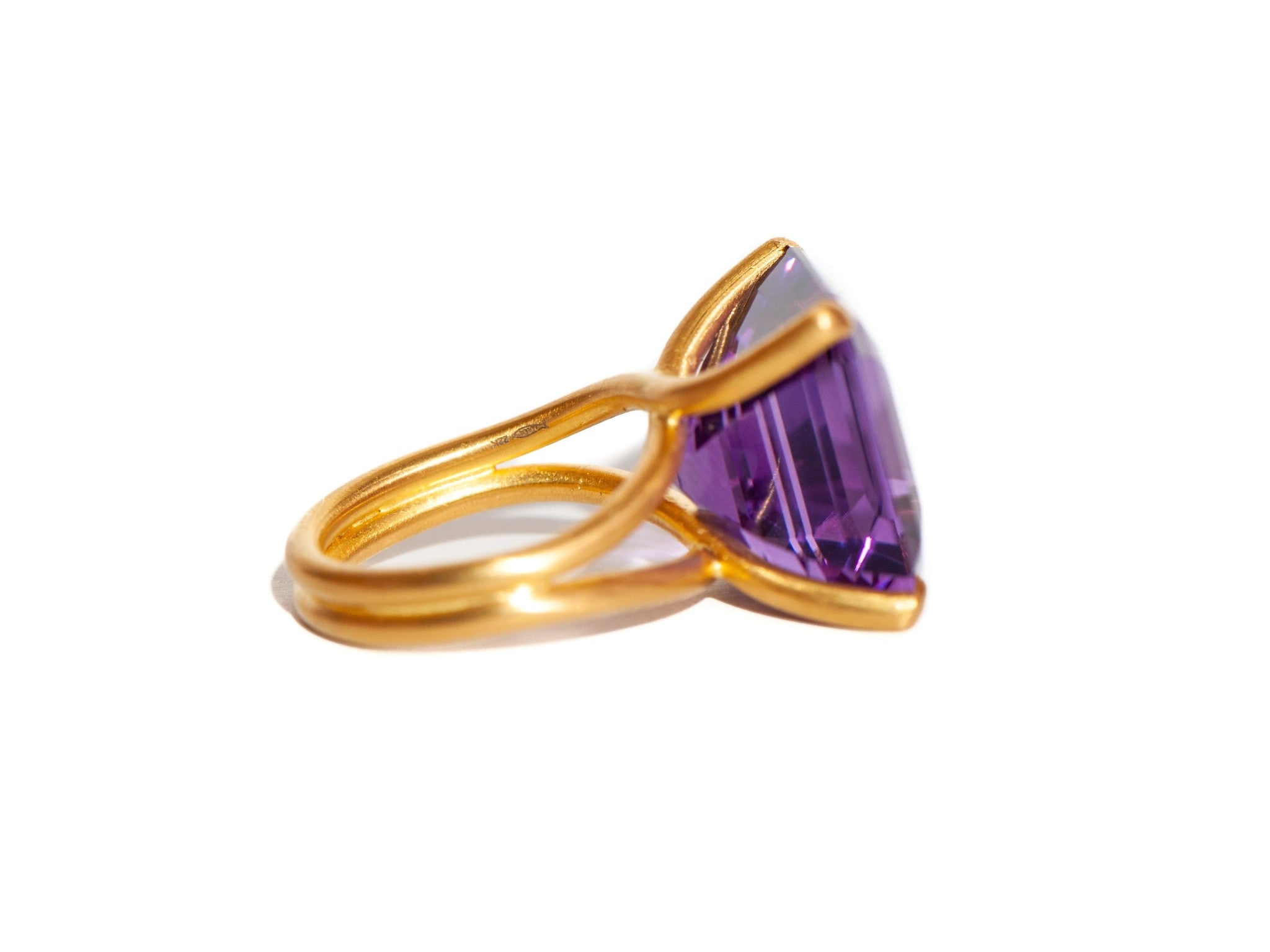 AMETHYST SUMMER RING