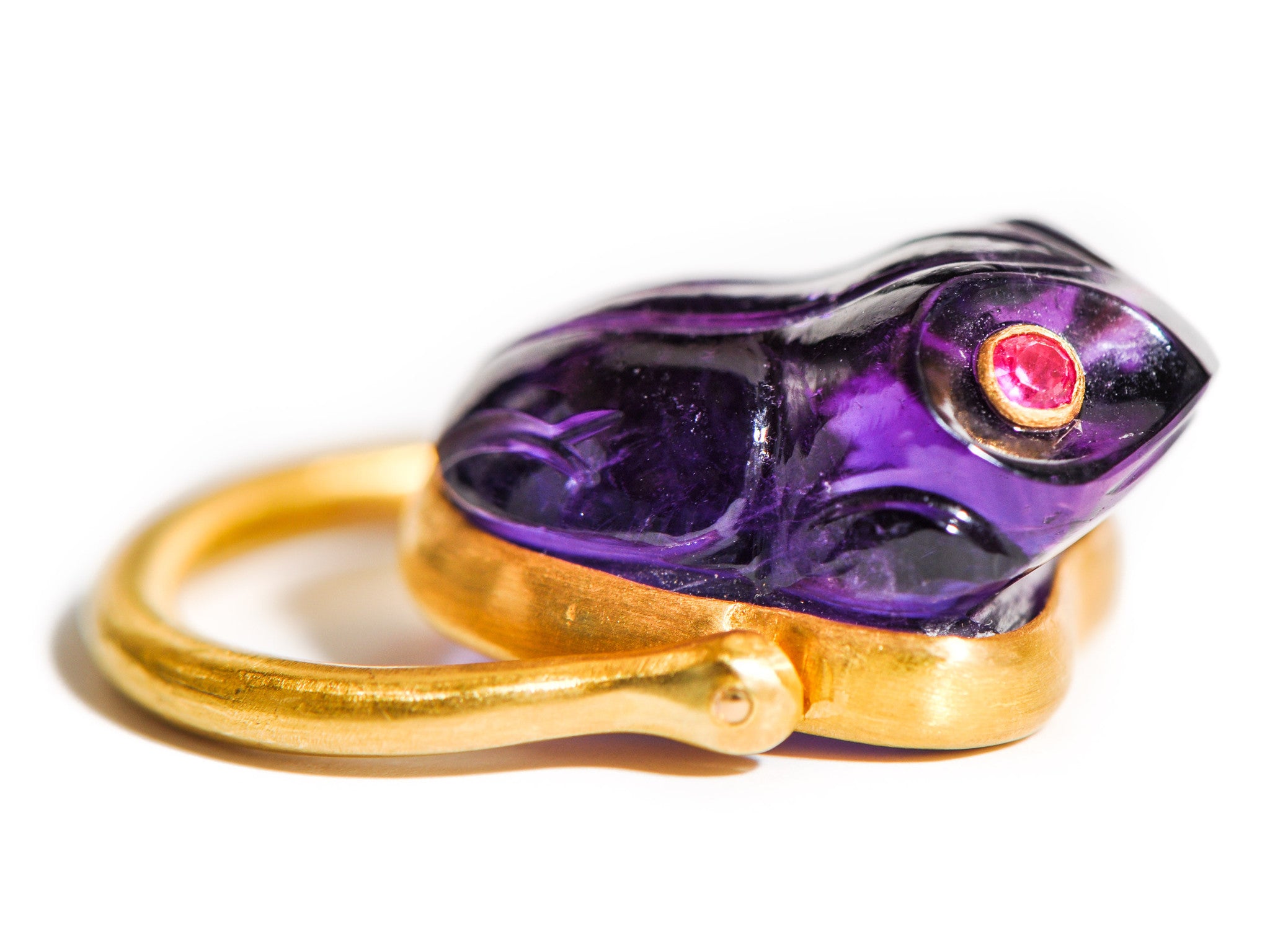 AMETHYST CARVED FROG RING