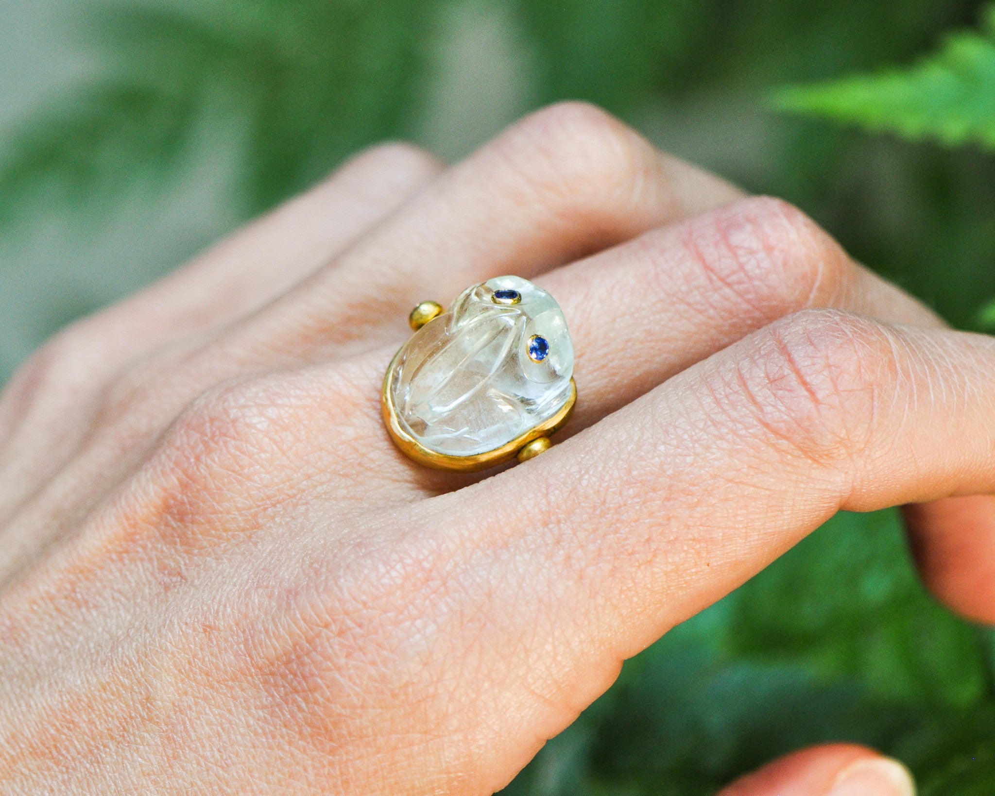 AQUAMARINE CARVED FROG RING