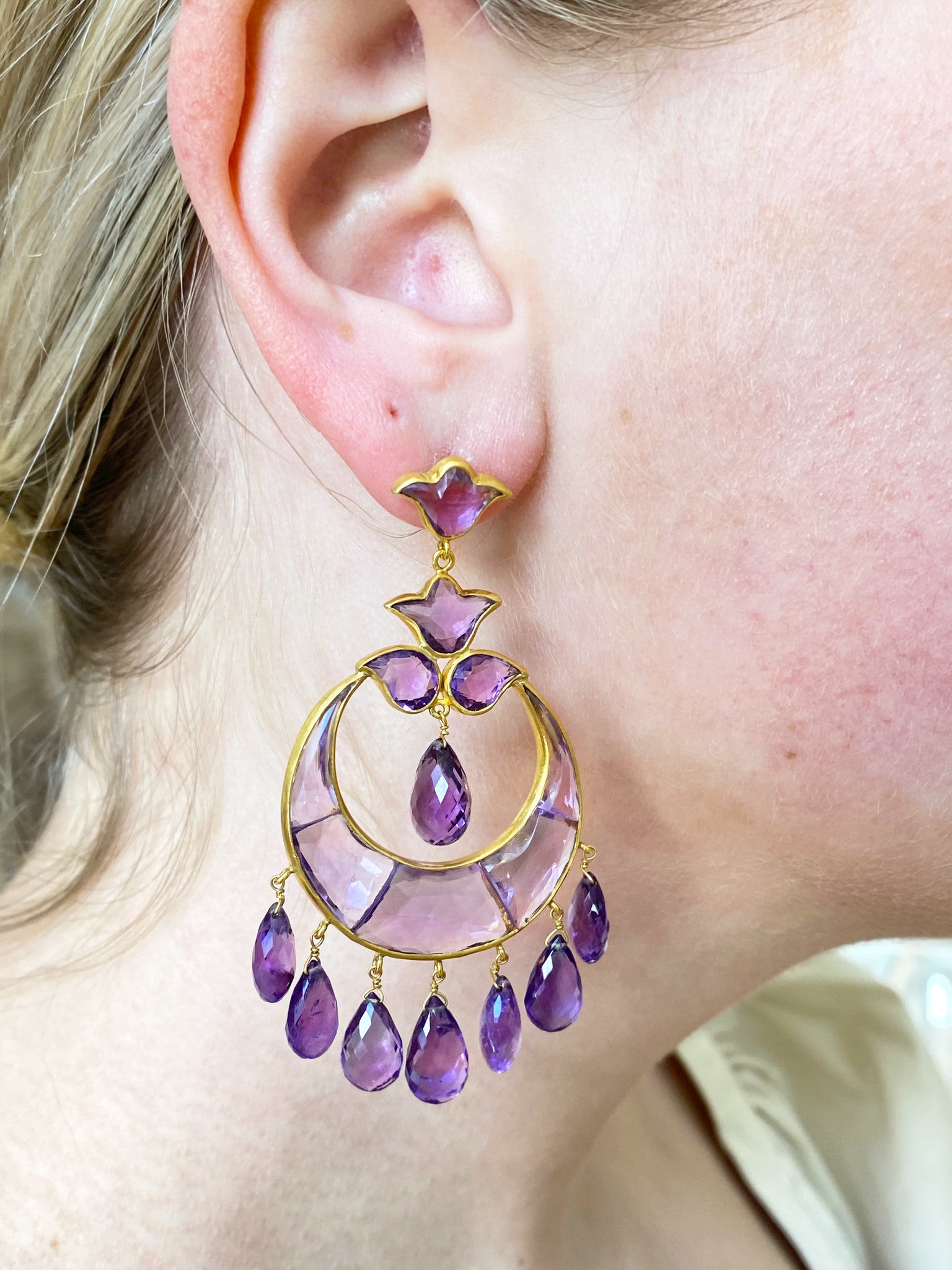 AMYTHYST CRESCENT EARRINGS