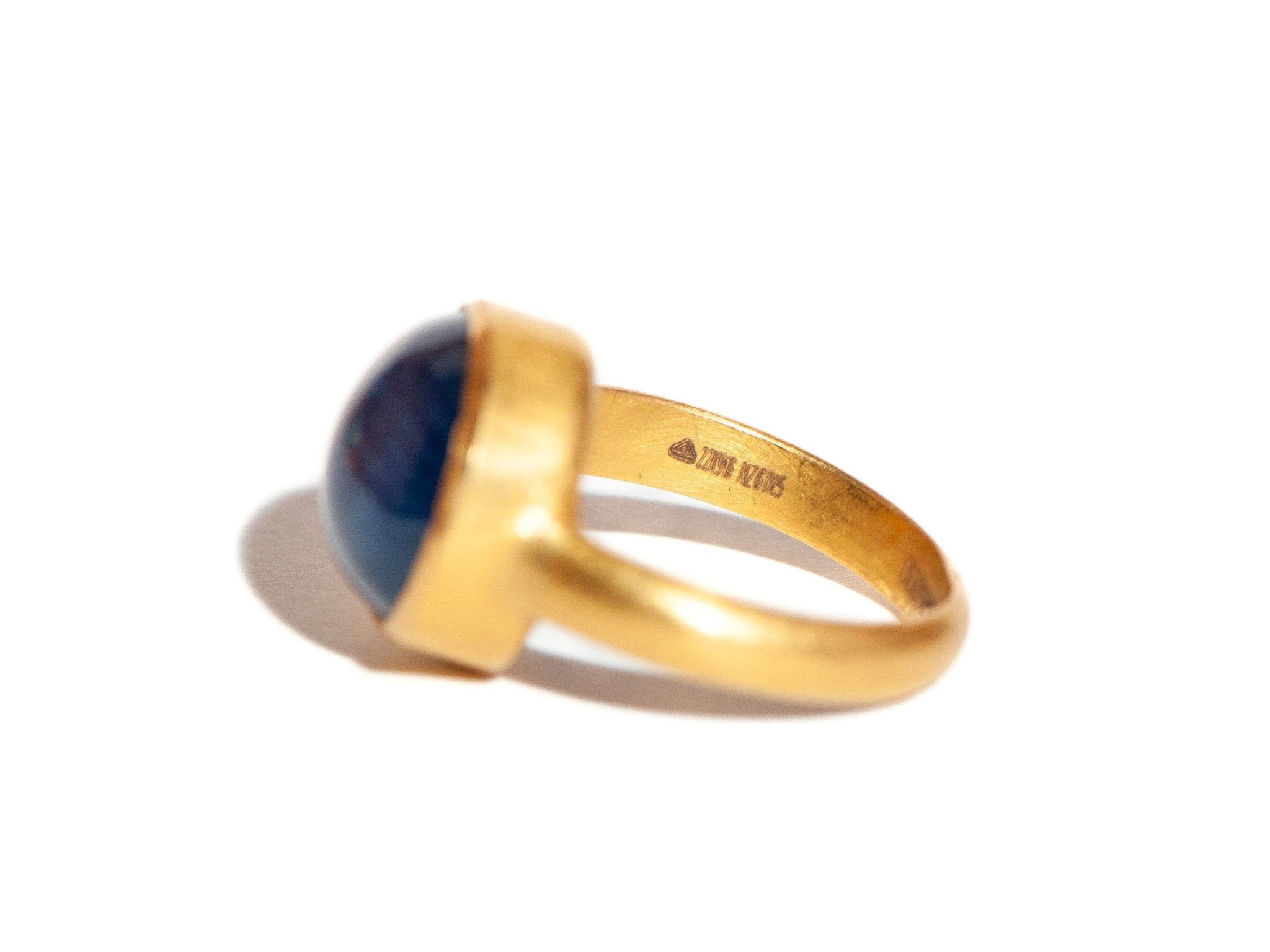 BLUE SAPPHIRE RING