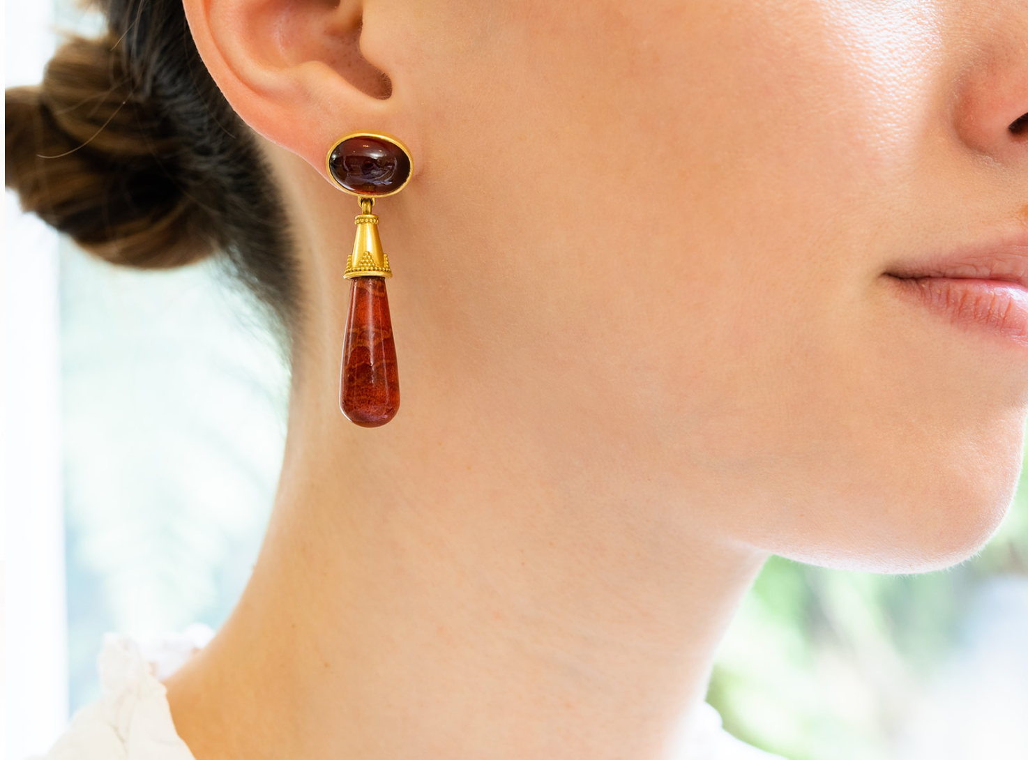 GARNET GRANULATED AMPHORA EARRINGS