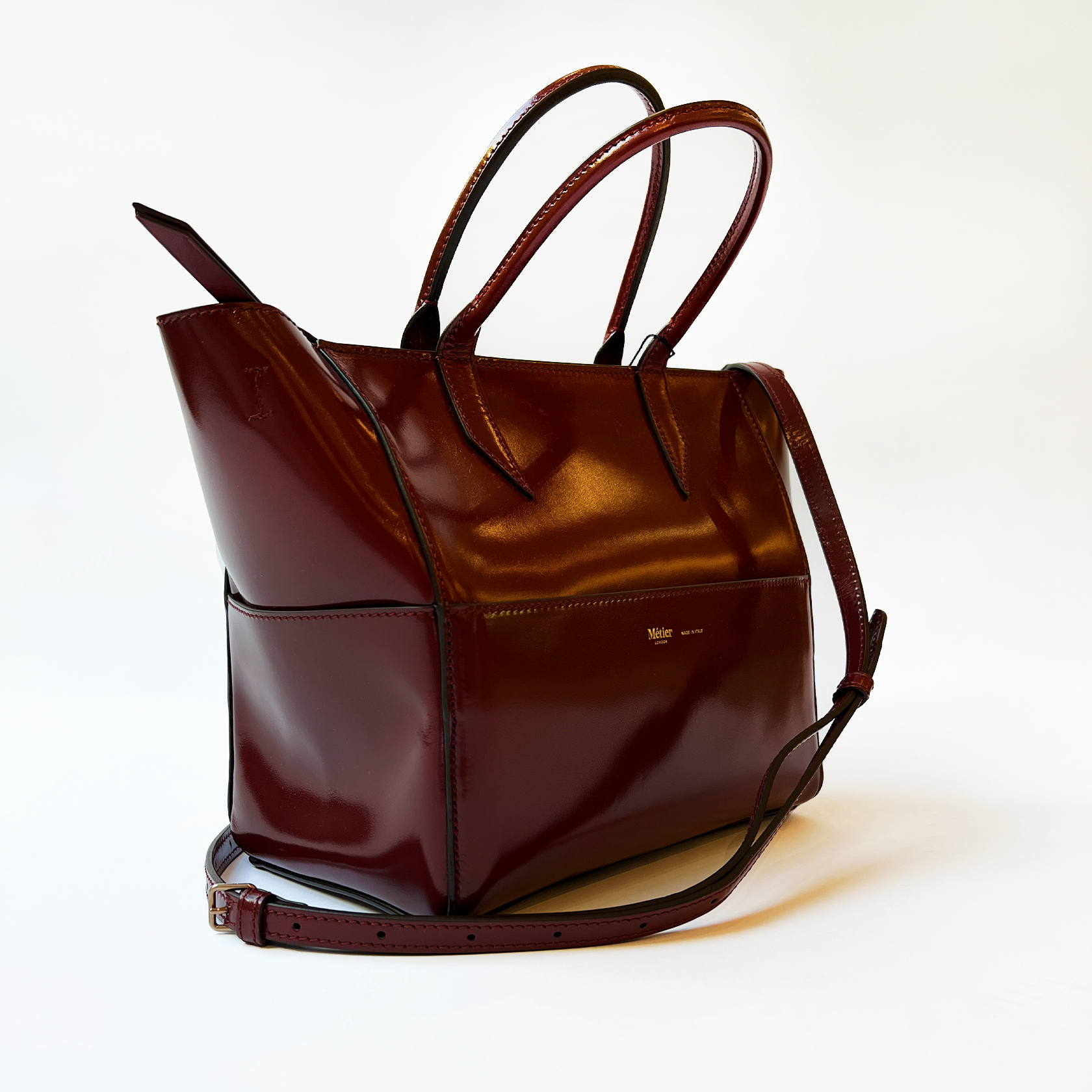 GLOSSY LEATHER INCOGNITO CROSSBODY TOTE